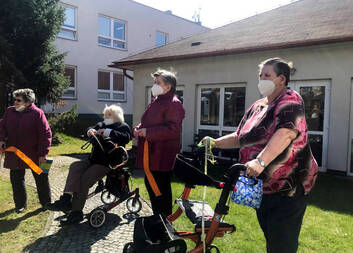 Kdo přišel potěšit seniory v pečovatelských domech?