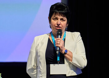 "Nejdůležitější je to, aby lidé věděli, že se mají na koho obrátit," říká Iva Valerová